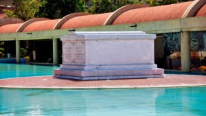 MLK Tomb in Atlanta- Source John Westbrook/ JS Media 1